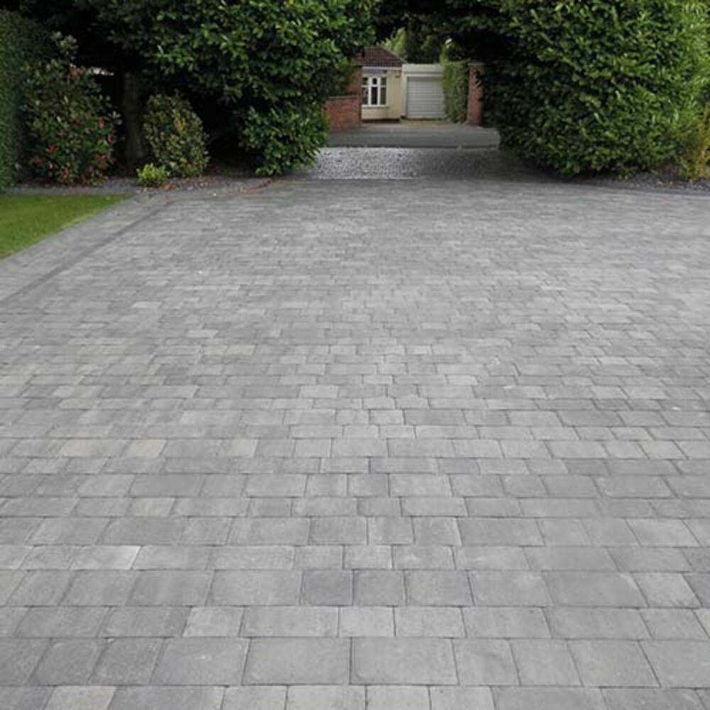 LAYER 50MM GRANITE BEAMISH COBBLE BLOCK PAVING ARMSTRONG (0.63M2 PER LAYER) Image 1