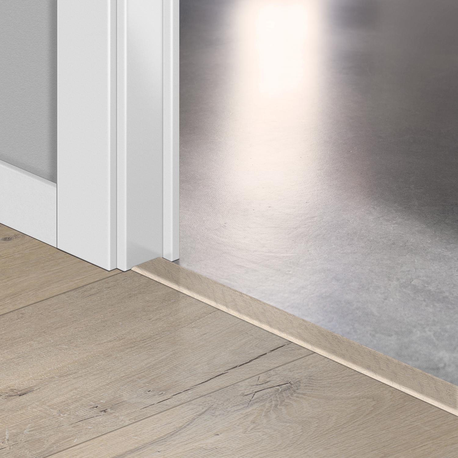 2150mm Quickstep Laminate Incizo Soft Oak Light Profile Image 5
