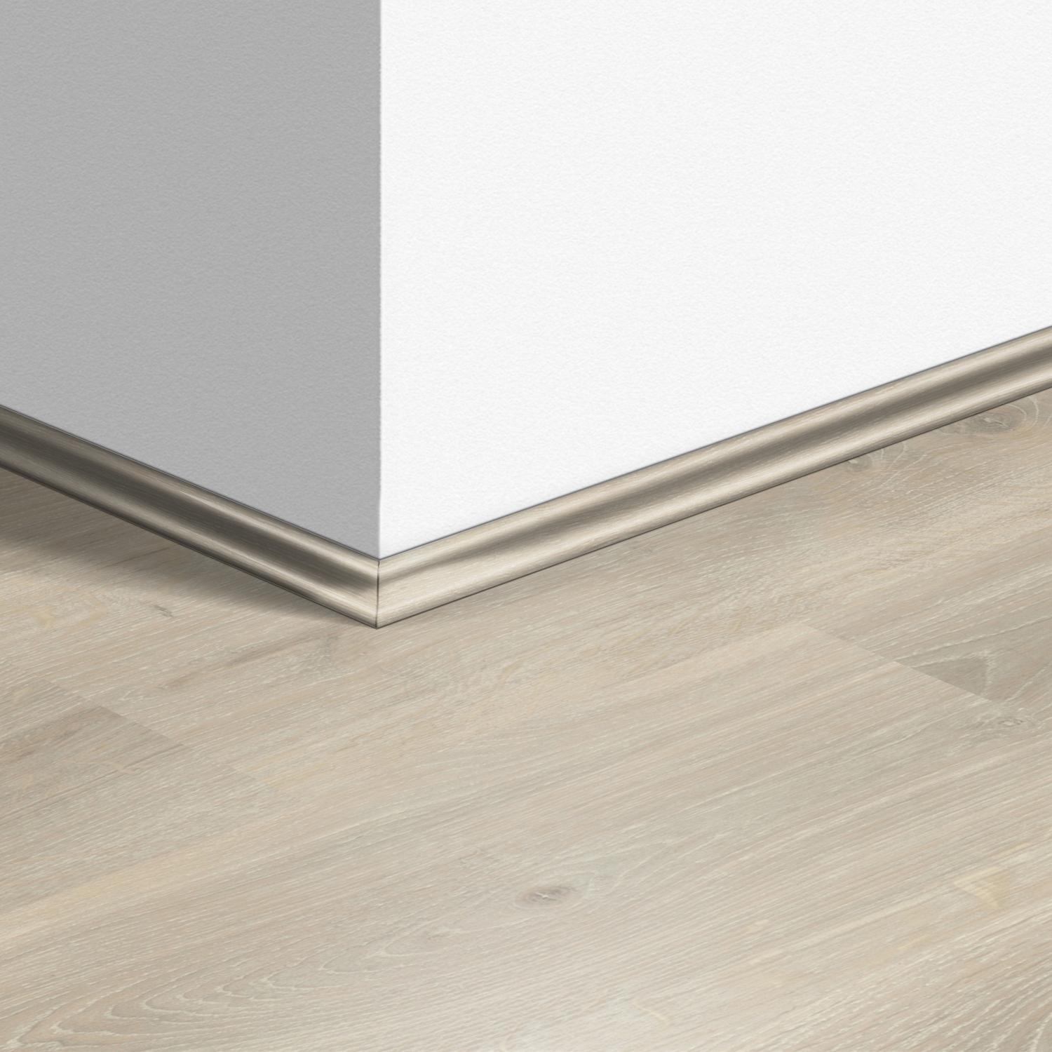 17mm 2400mm Quickstep Tennessee Oak Grey Laminate Scotia Image 5